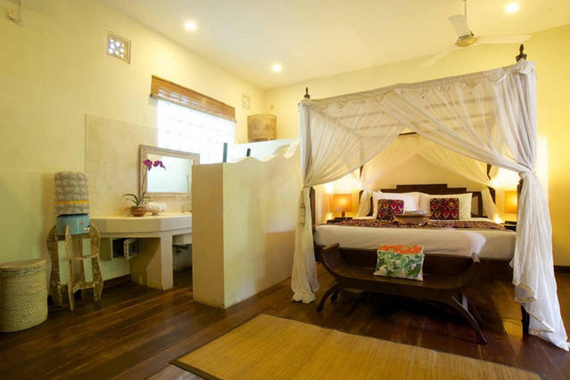 Villa Karisa Boutique Hotel Seminyak Zewnętrze zdjęcie